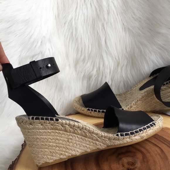 Vince leather ankle strap wedge espadrille sandals - Picture 4 of 8